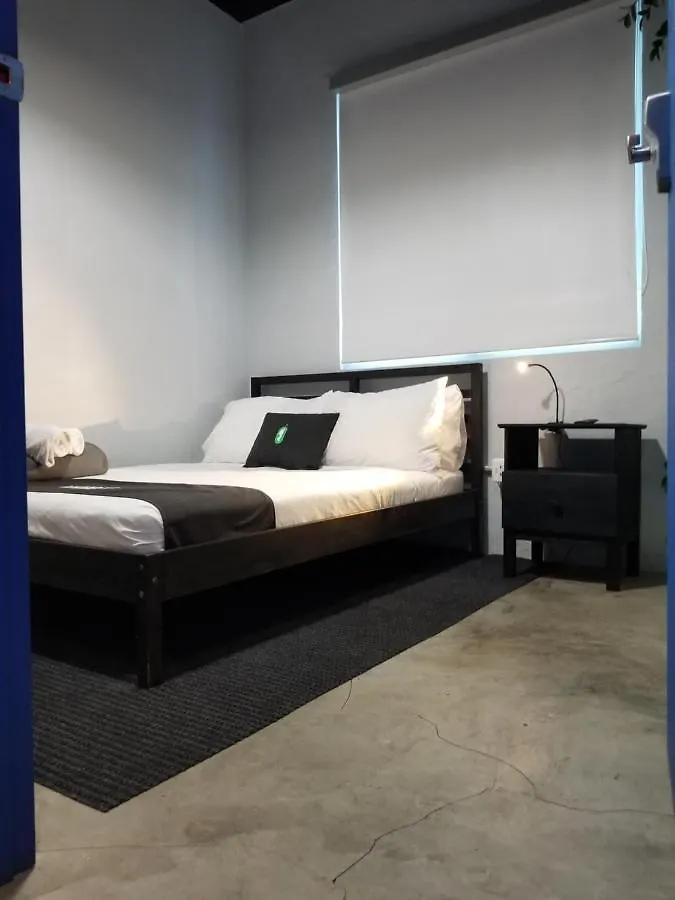 Nomada Urban Beach Hostel- Calle Loiza (Adults Only) San Juan Hostel