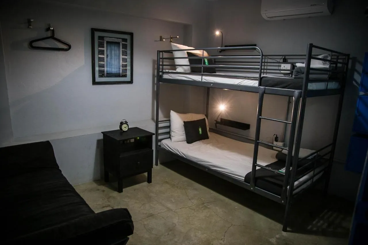 Nomada Urban Beach Hostel- Calle Loiza San Juan Hostal